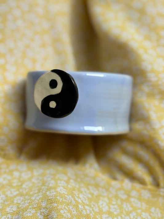 Kubek yin yang