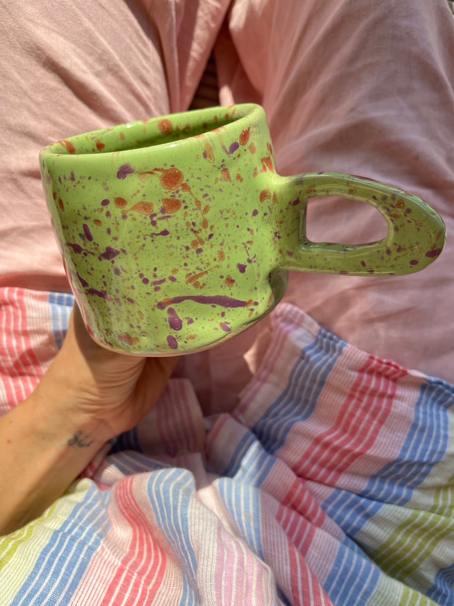 Kubek kiwi w ciapki