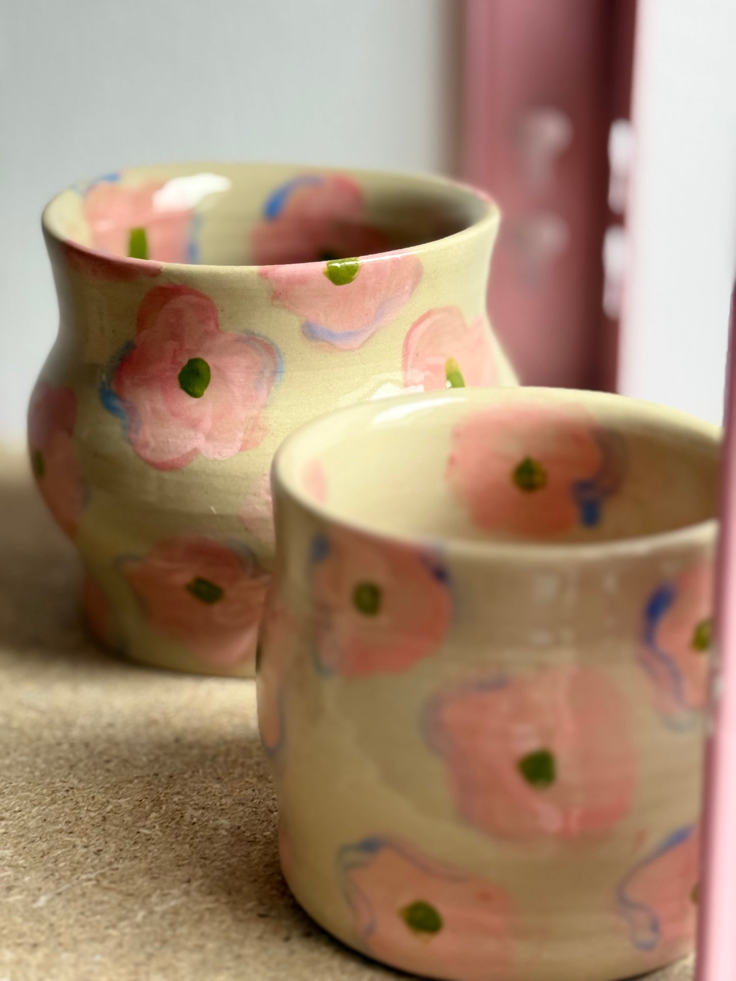 Czarka w różowe kwiatki