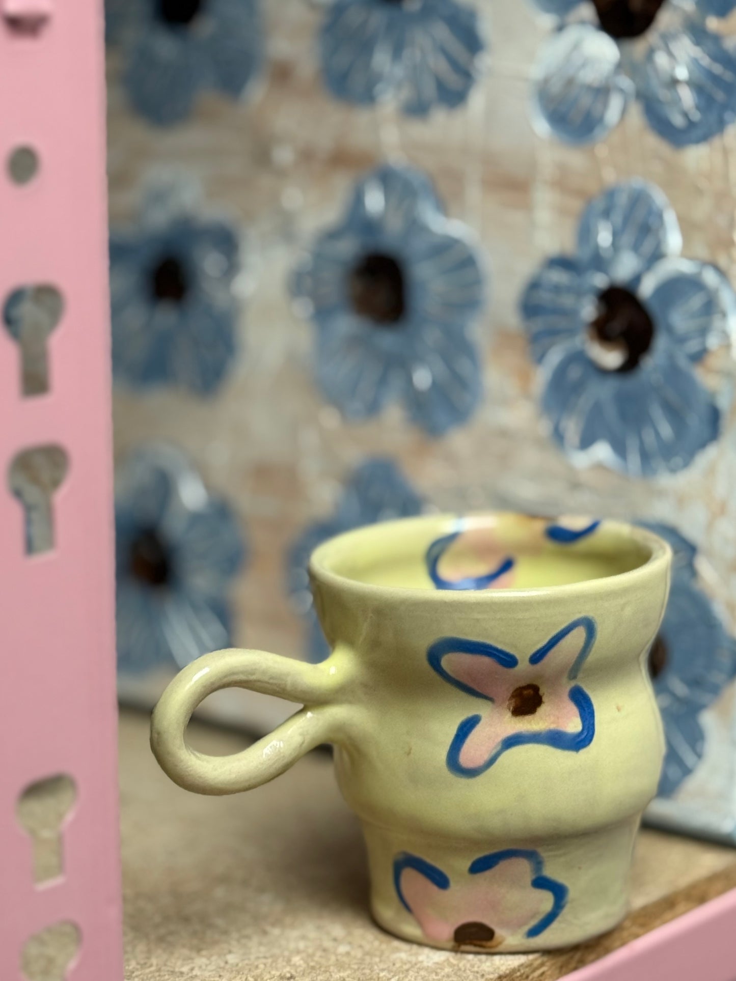 Kubek w kwiatki- outlet