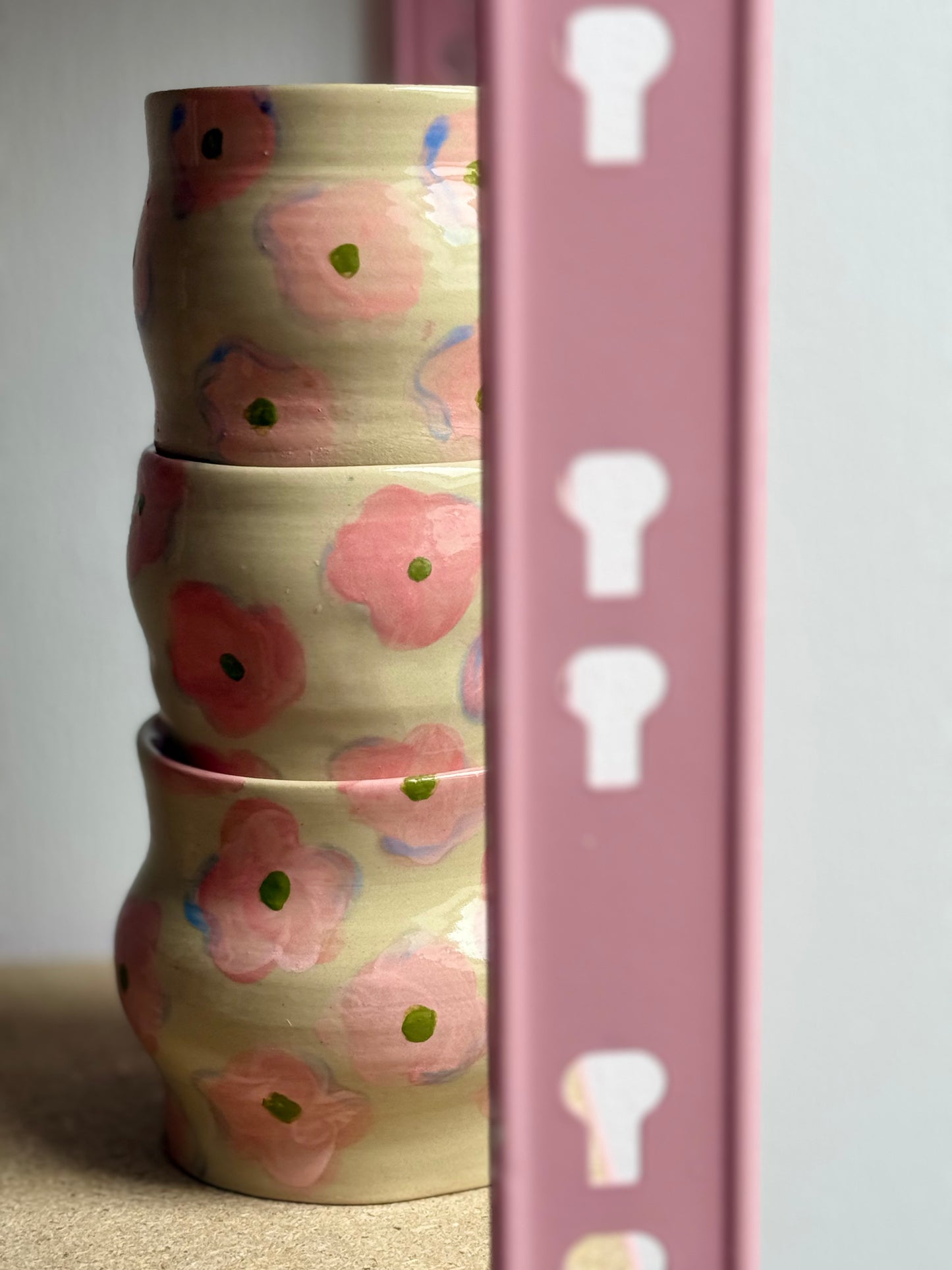 Czarka w różowe kwiatki