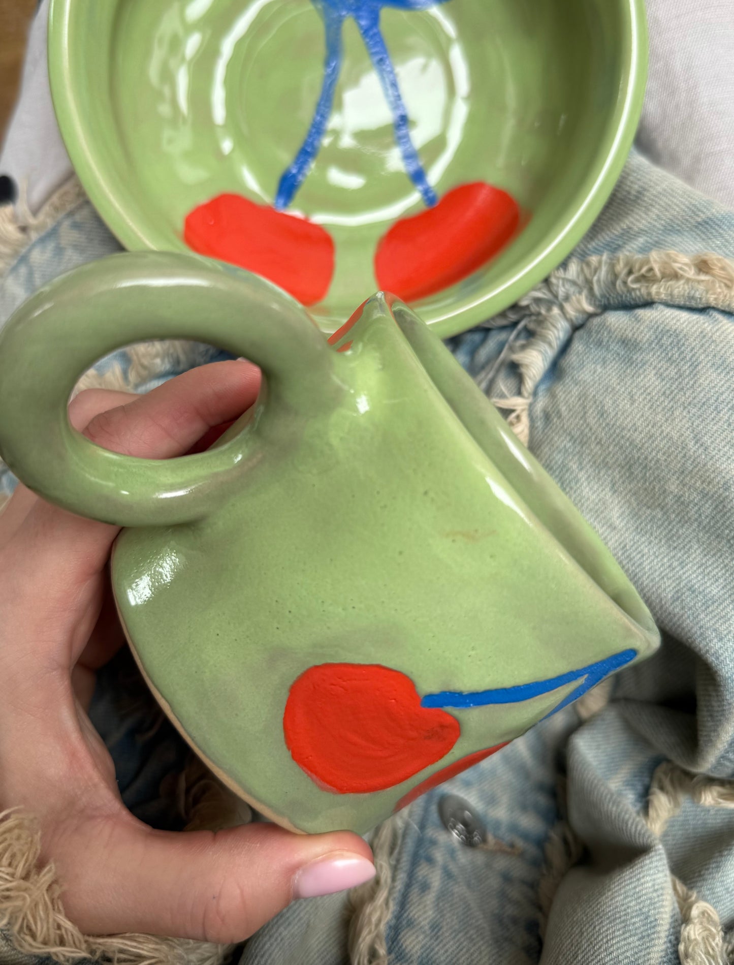 Kubek w wisienki- OUTLET