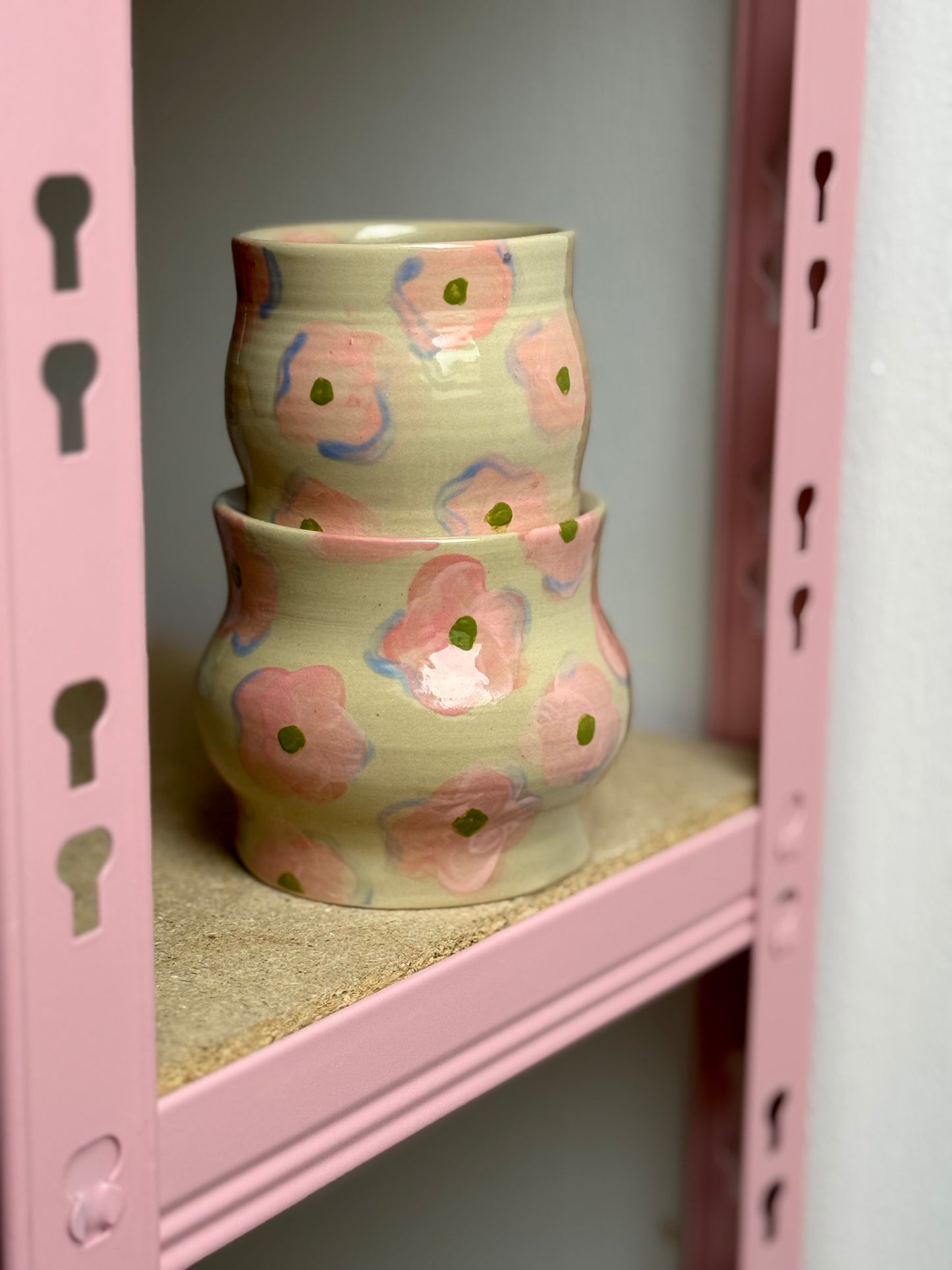 Czarka w różowe kwiatki