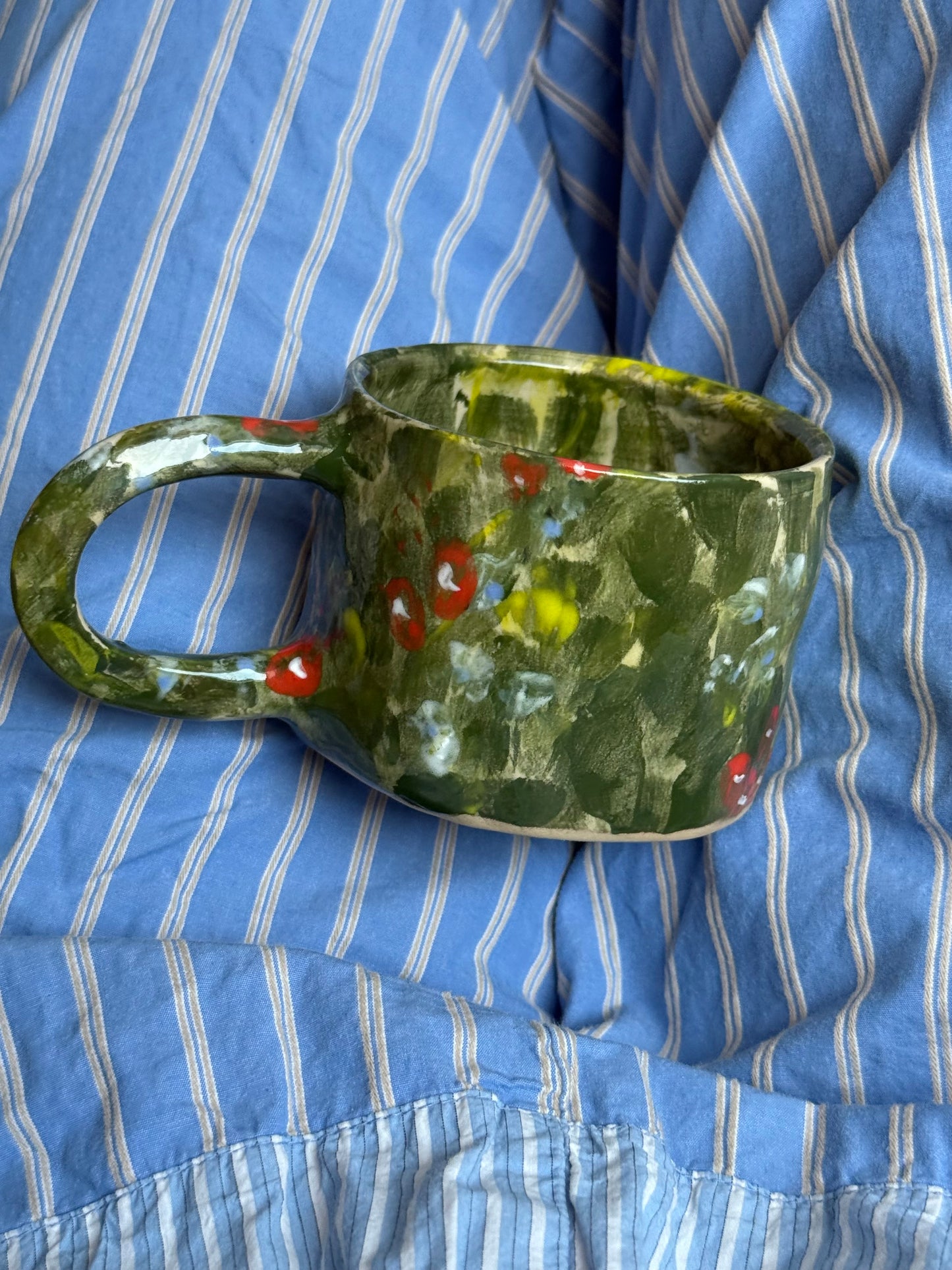 Kubek zielona łąka