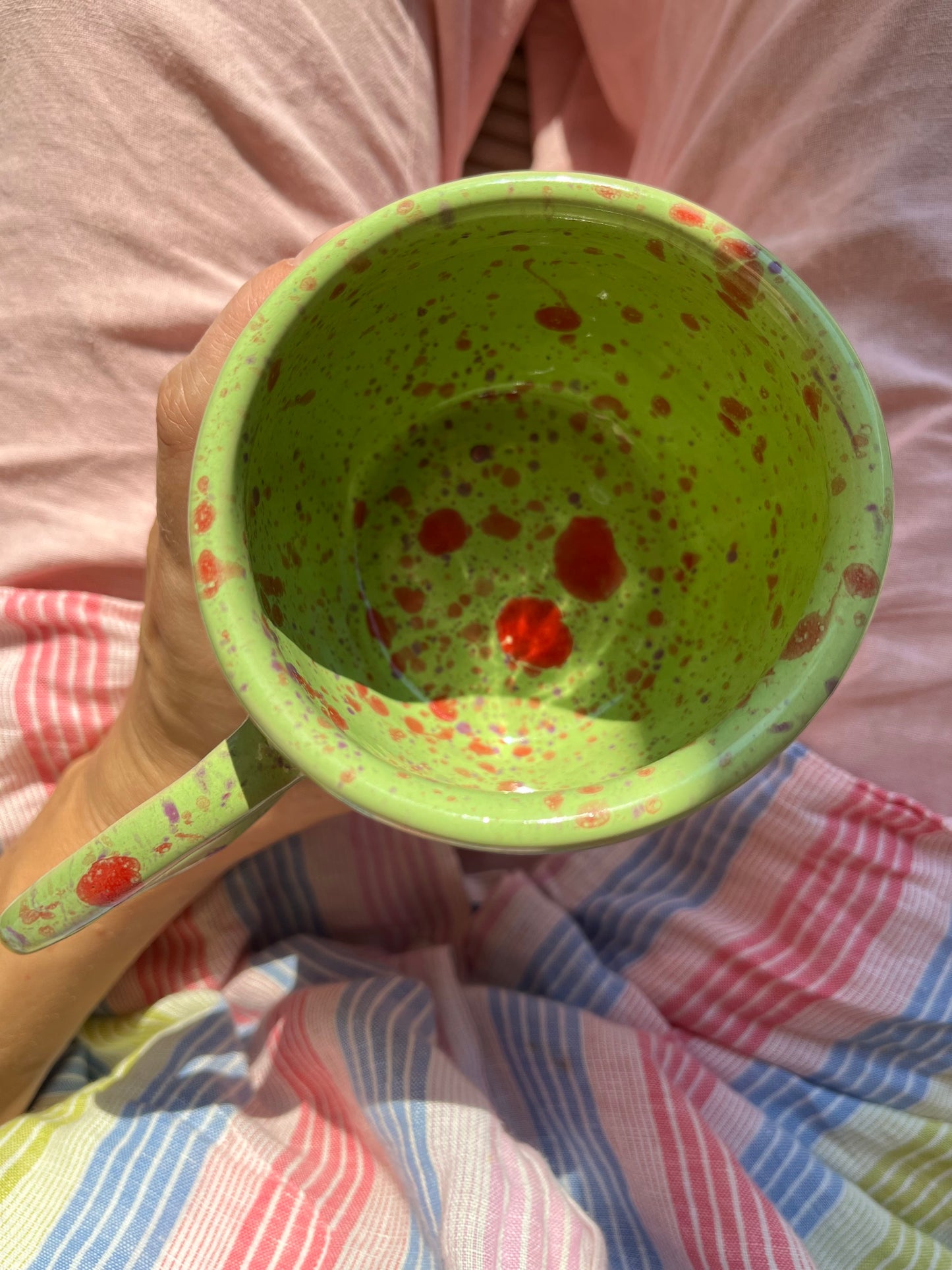 Kubek kiwi w ciapki