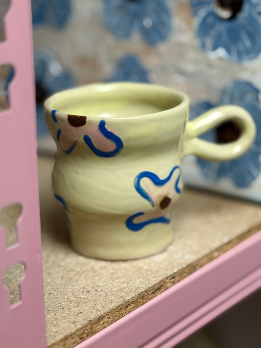 Kubek w kwiatki- outlet